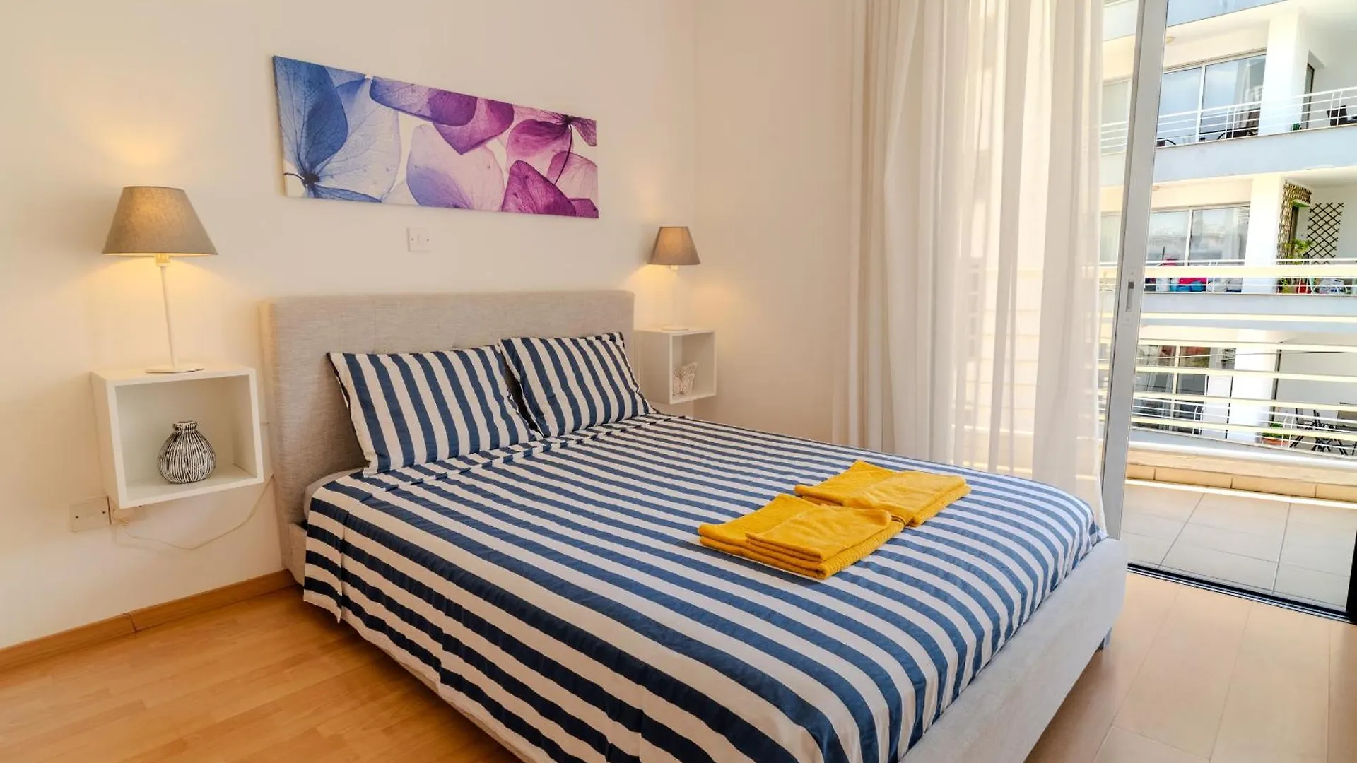 Apartament Blue Dawn Center Flat Larnaca Cypr