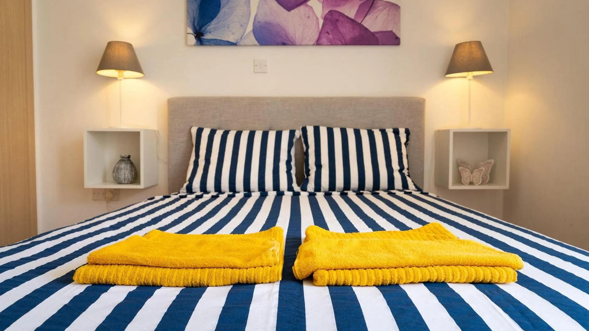 Apartament Blue Dawn Center Flat Larnaca