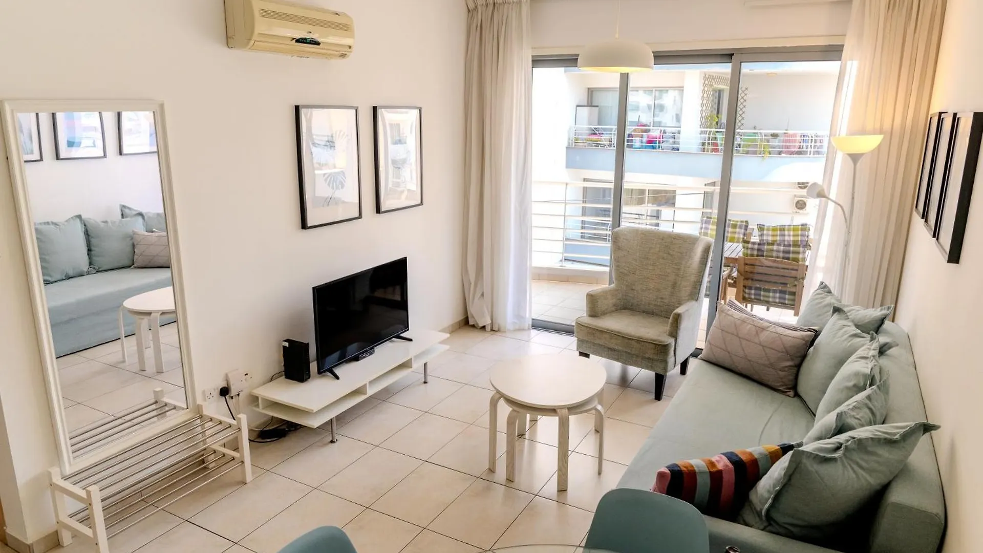 Apartament Blue Dawn Center Flat Larnaca Cypr